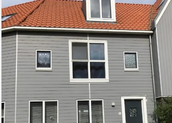 Twiske Zuid, Free Parking Отель типа 